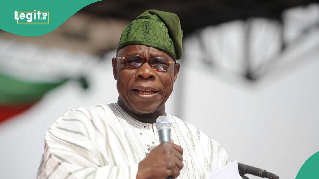 Obasanjo laughs off Igbo paternity claims Obasanjo laughs off Igbo paternity claims