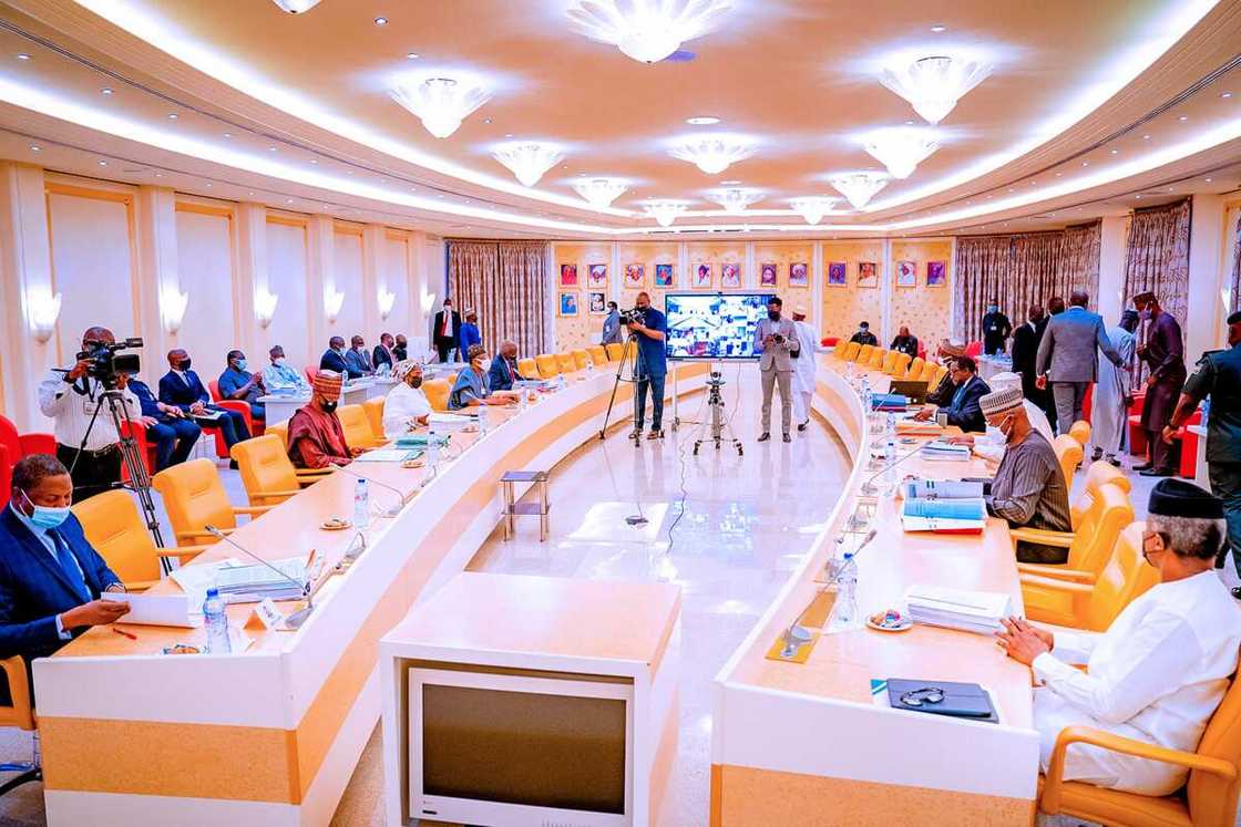 List: Fees to be Paid by Vehicle Owners as FG Approves Reintroduction of Toll Plazas List: Fees to be Paid by Vehicle Owners as FG Approves Reintroduction of Toll Plazas