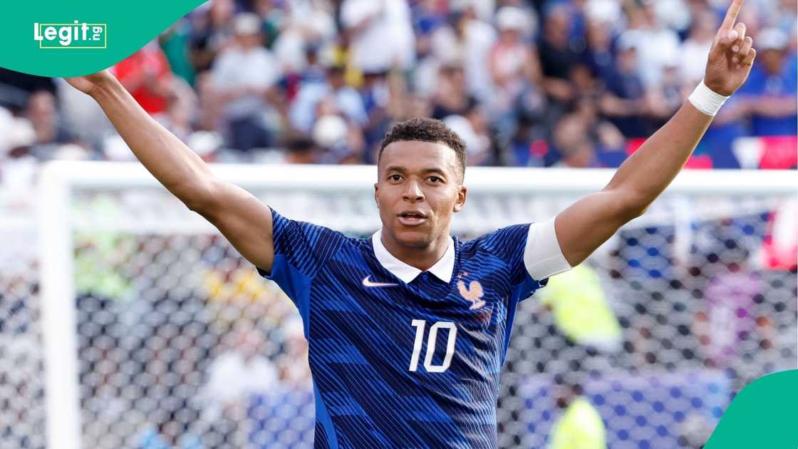 Kylian Mbappe, FIFA, World Cup, France, Sweden, New Jersey. Kylian Mbappe, FIFA, World Cup, France, Sweden, New Jersey.