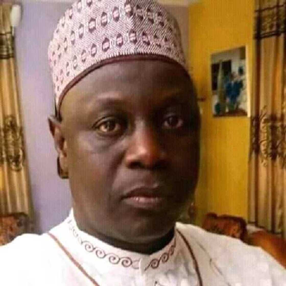 Dalilin da ya sa kakakin majalisar dokokin jihar Kano yayi murabus Dalilin da ya sa kakakin majalisar dokokin jihar Kano yayi murabus