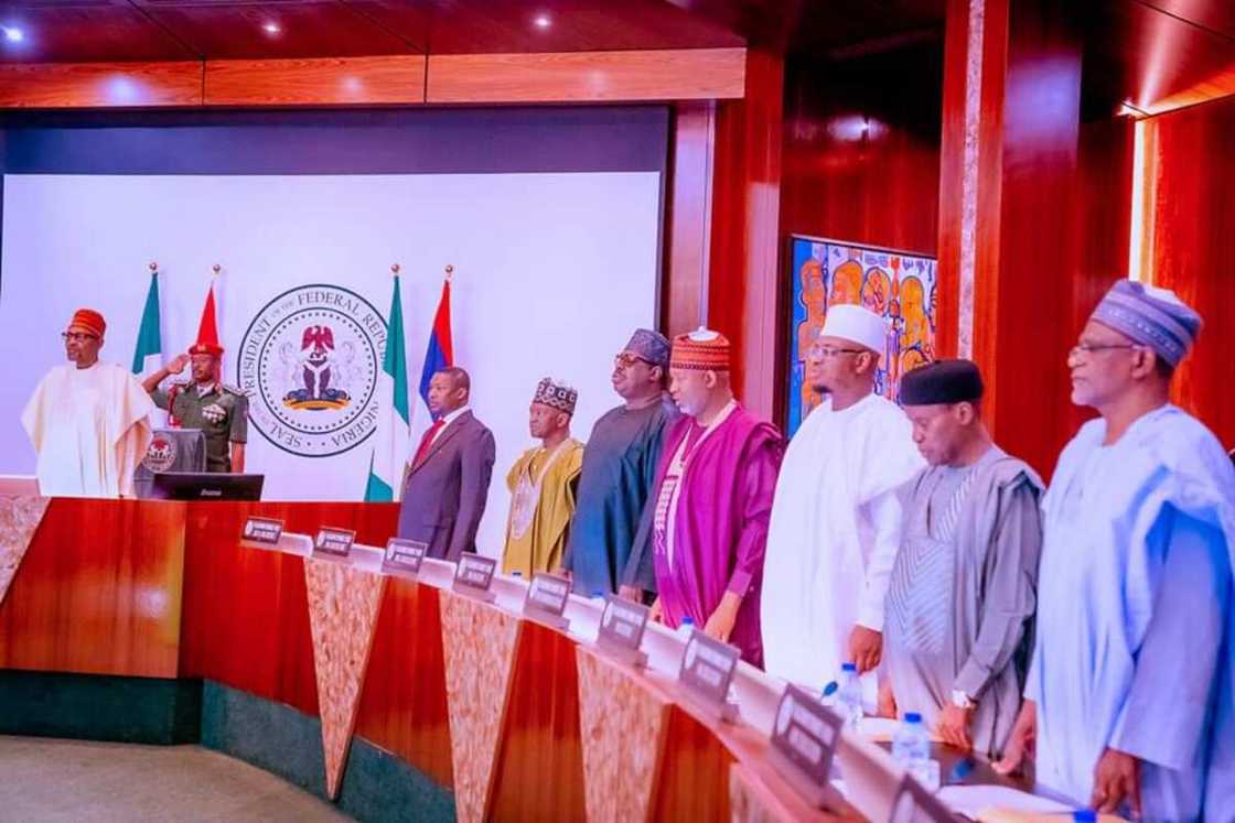 Taron FEC. Taron FEC.