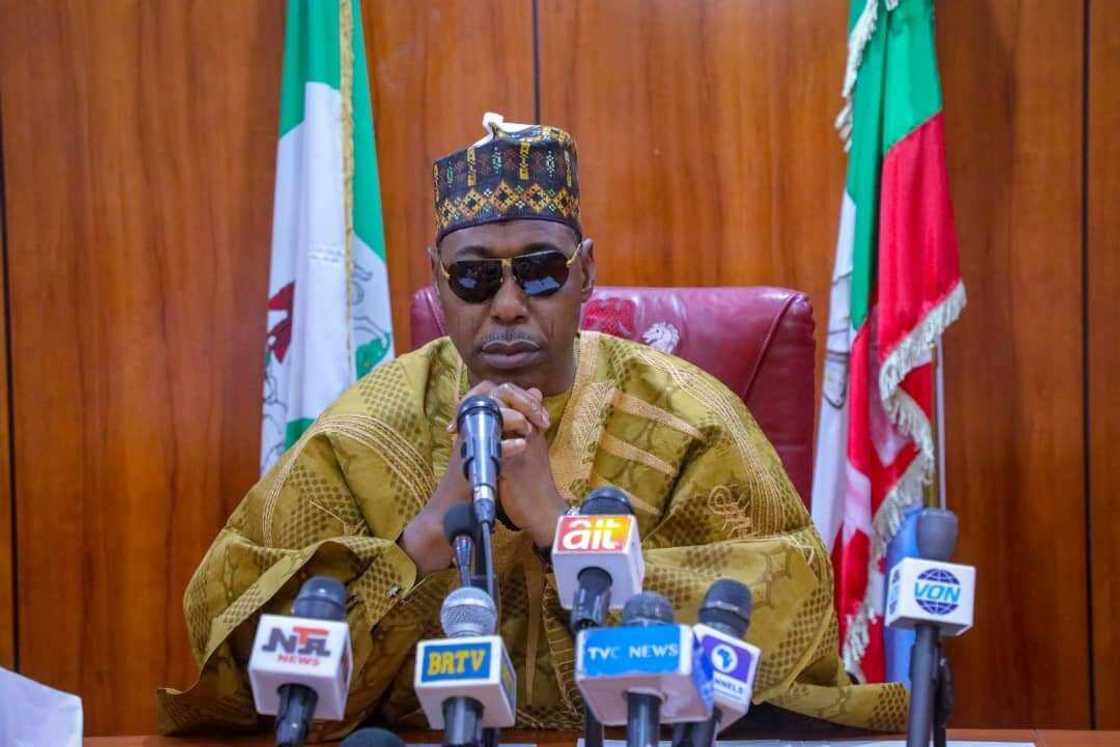 Zulum ya bankado ma'aikatan bogi fiye da 20,000 a Jihar Borno Zulum ya bankado ma'aikatan bogi fiye da 20,000 a Jihar Borno