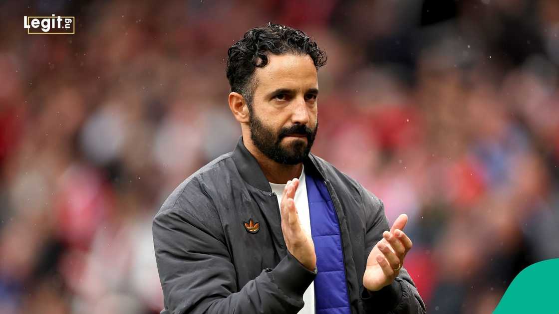 Ruben Amorim, Manchester United, Burnley, Premier League, London. Ruben Amorim, Manchester United, Burnley, Premier League, London.