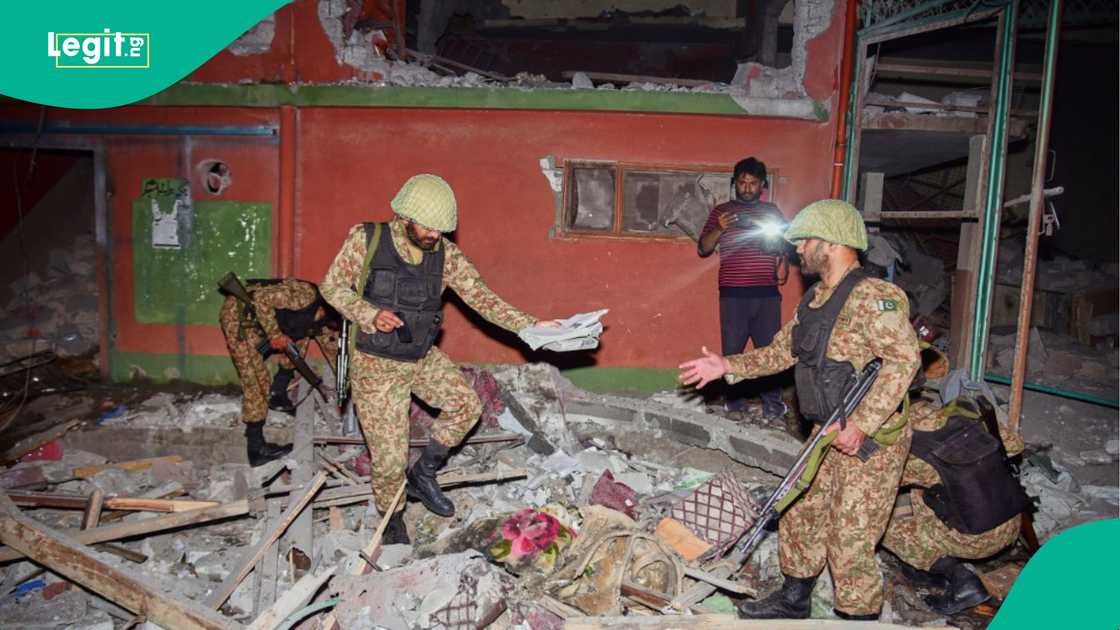 Indiya ta ce makamai masu linzami da ta harba kan Pakistan ya samu wuraren 'yan ta'adda Indiya ta ce makamai masu linzami da ta harba kan Pakistan ya samu wuraren 'yan ta'adda
