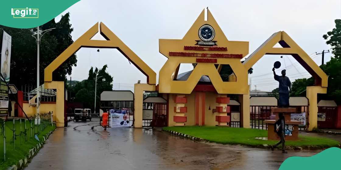 Abia varsity student slumps, dies during football match Abia varsity student slumps, dies during football match