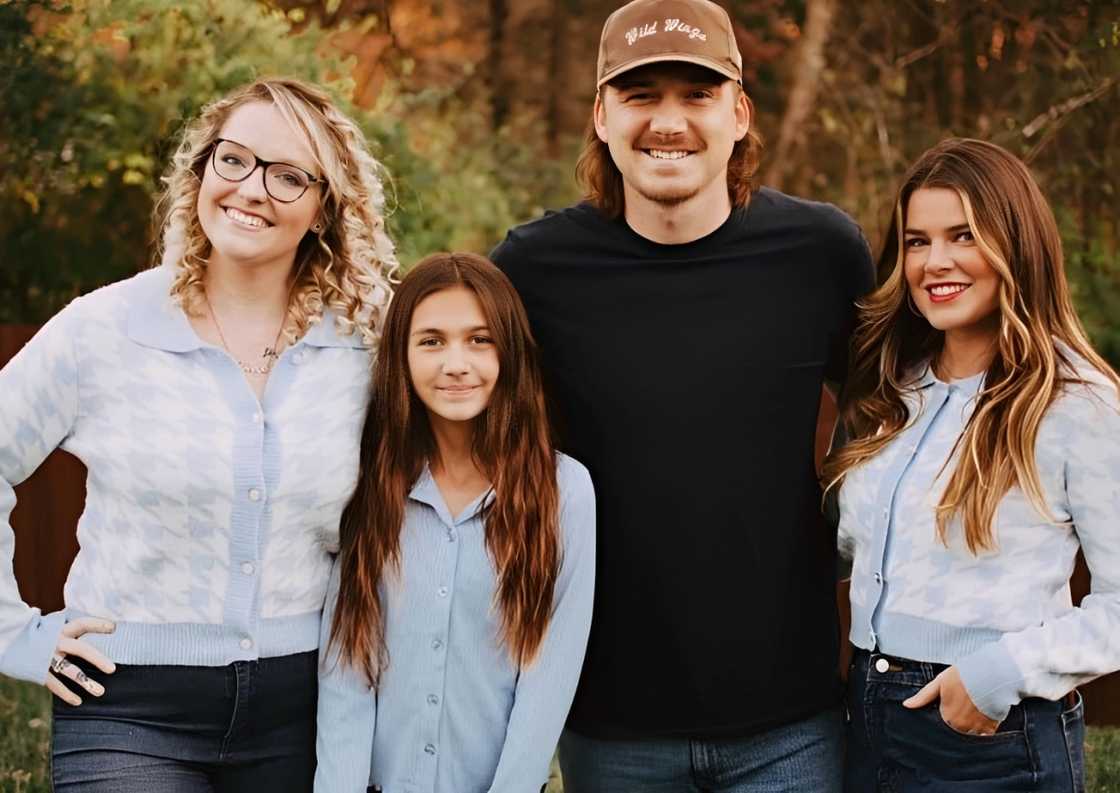 Country music star Morgan Wallen and his sisters Country music star Morgan Wallen and his sisters