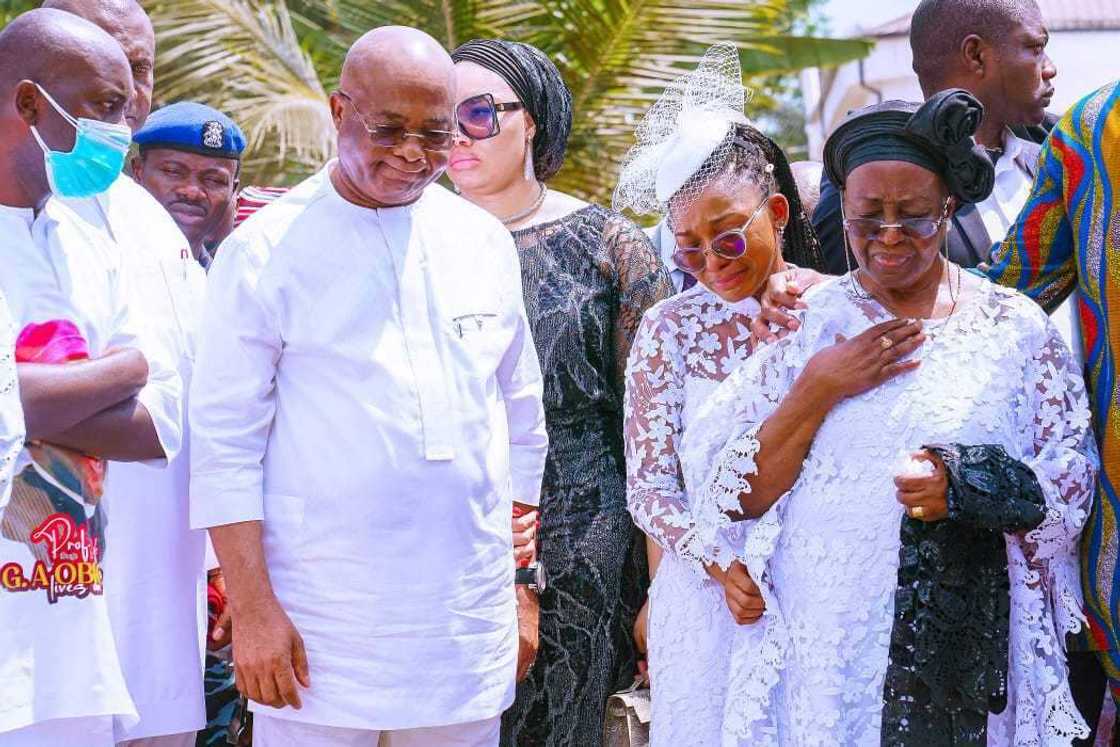 Obiozor buried in Imo state Obiozor buried in Imo state