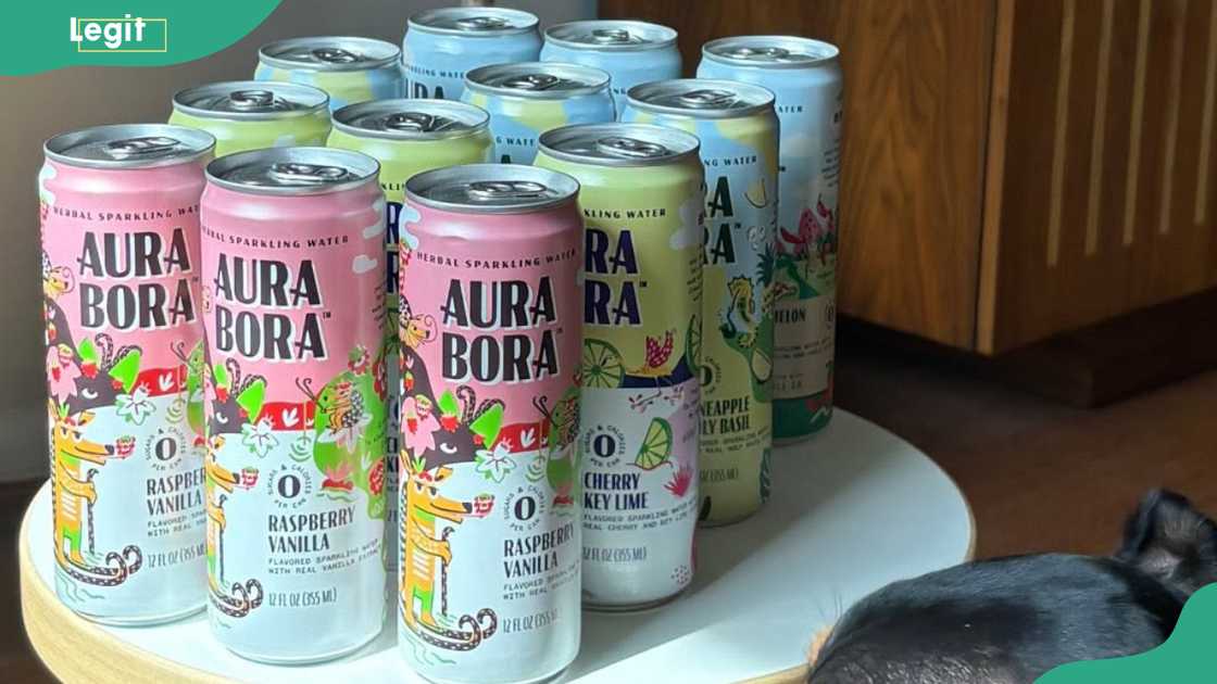 A display of different flavours of Aura Bora A display of different flavours of Aura Bora