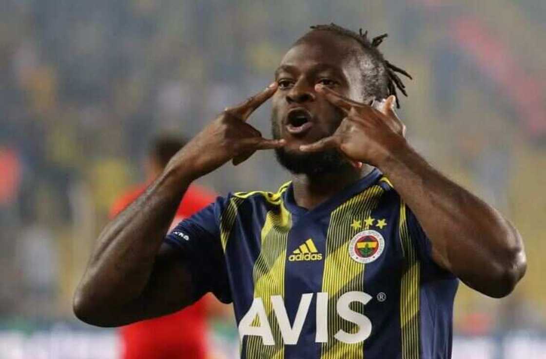 Victor Moses. Victor Moses.
