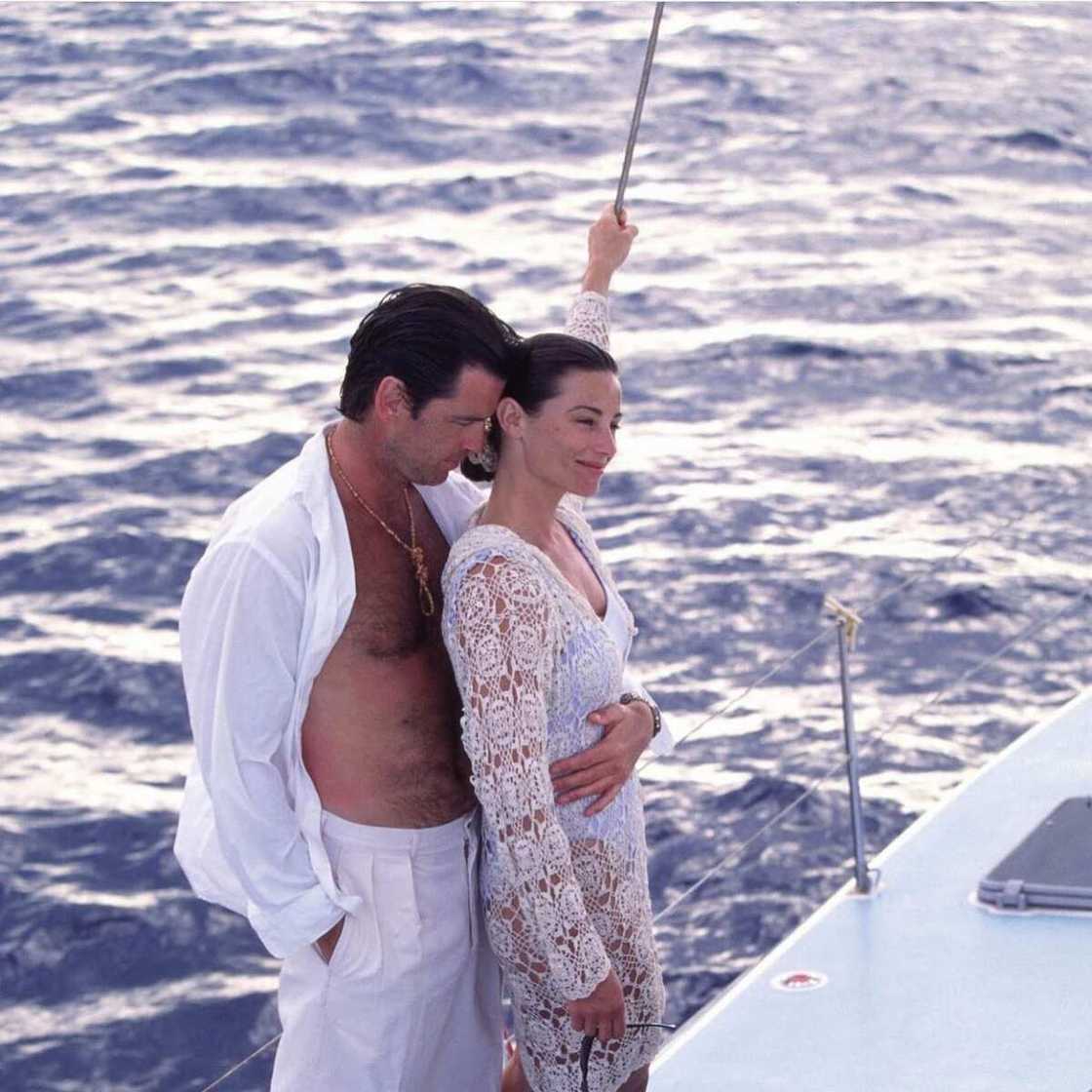 Pierce Brosnan et Keely Shaye Smith Pierce Brosnan et Keely Shaye Smith