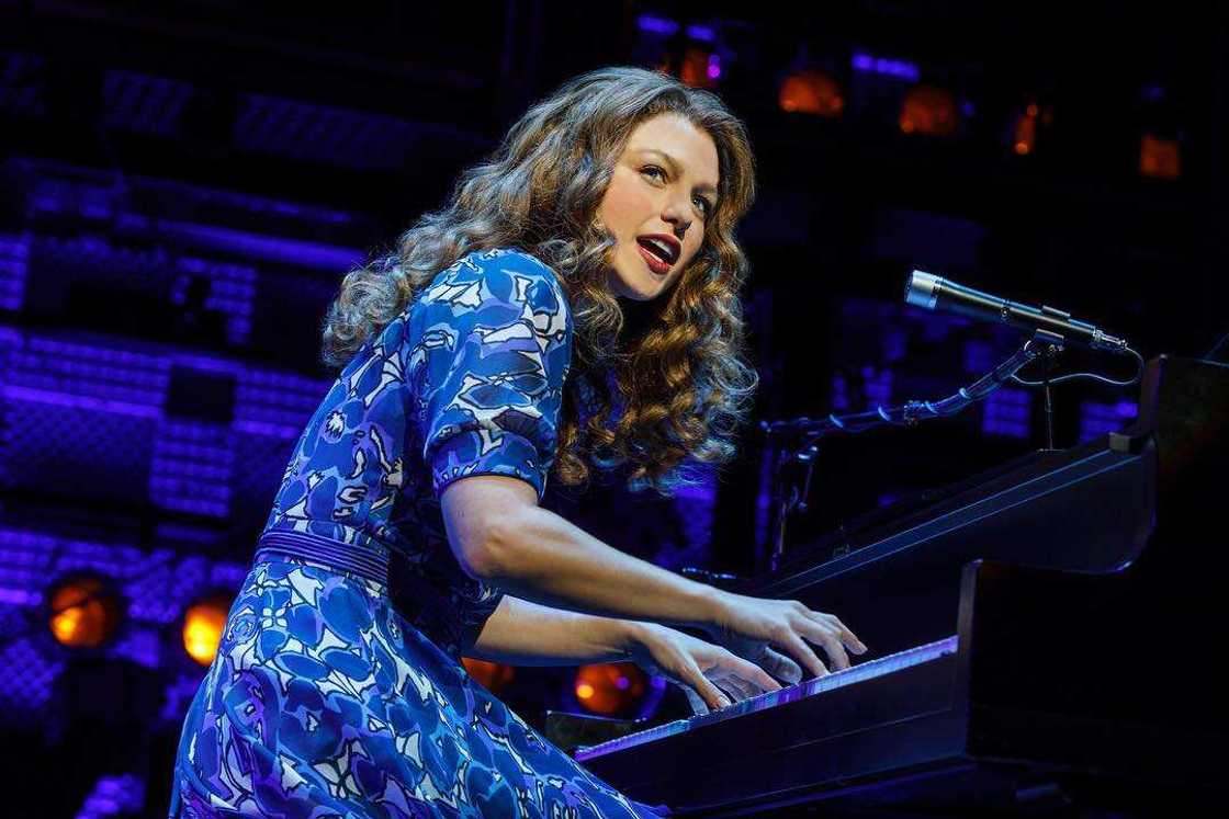 Melissa Benoist age Melissa Benoist age