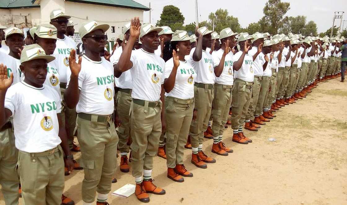 Da duminsa: FG ta sanar da ranar bude sansanonin horas da 'yan NYSC Da duminsa: FG ta sanar da ranar bude sansanonin horas da 'yan NYSC