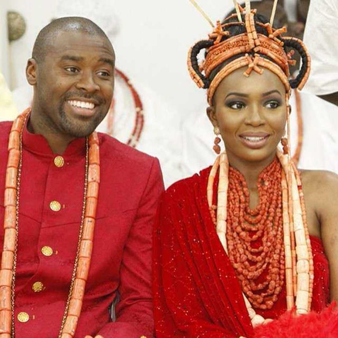 Couples outfit for traditional wedding in Nigeria Couples outfit for traditional wedding in Nigeria