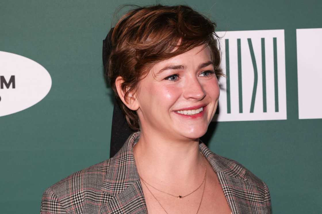 Britt Robertson at Paramount Studios in Los Angeles, California Britt Robertson at Paramount Studios in Los Angeles, California