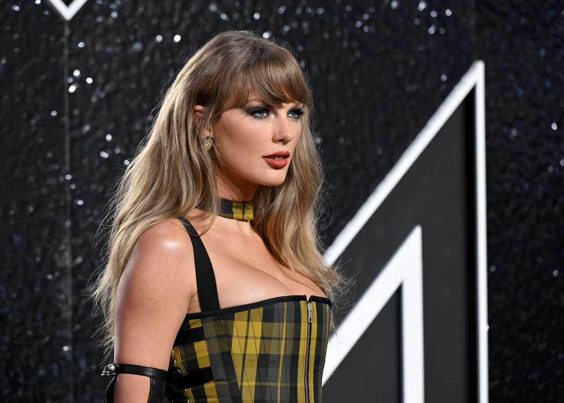 Taylor Swift attends the 2024 MTV Video Music Awards at UBS Arena in Elmont, New York Taylor Swift attends the 2024 MTV Video Music Awards at UBS Arena in Elmont, New York