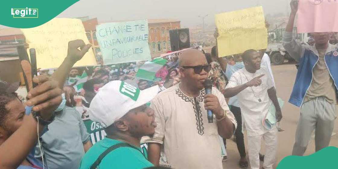 Youths protest high cost of living in Osun Youths protest high cost of living in Osun