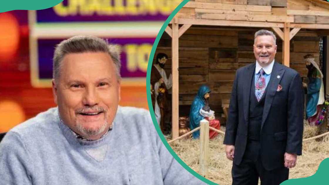 Donnie Swaggart posing for photos Donnie Swaggart posing for photos