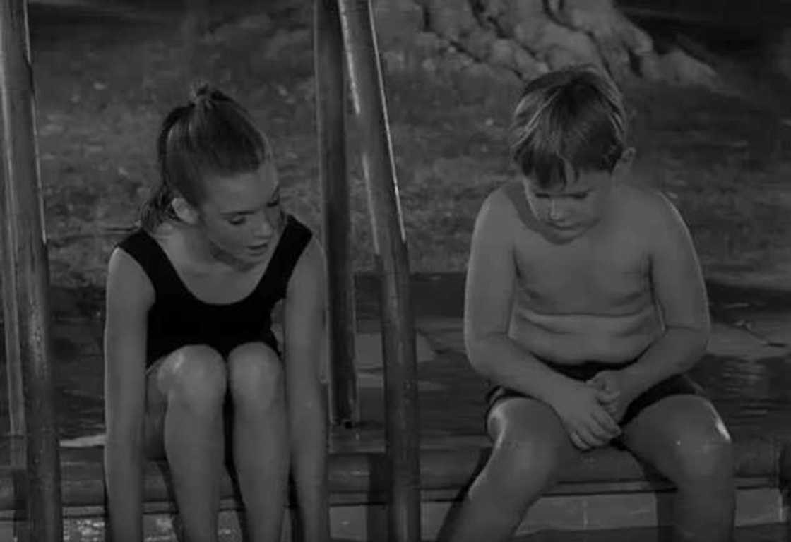 The Twilight Zone episodes The Twilight Zone episodes