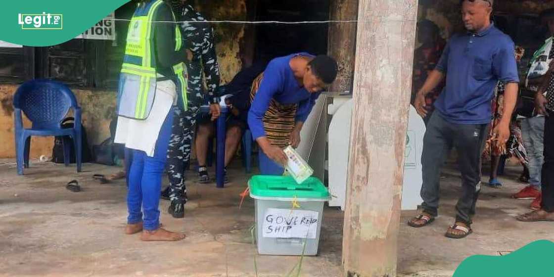 Party agent urges electorate to vote without voters card Party agent urges electorate to vote without voters card