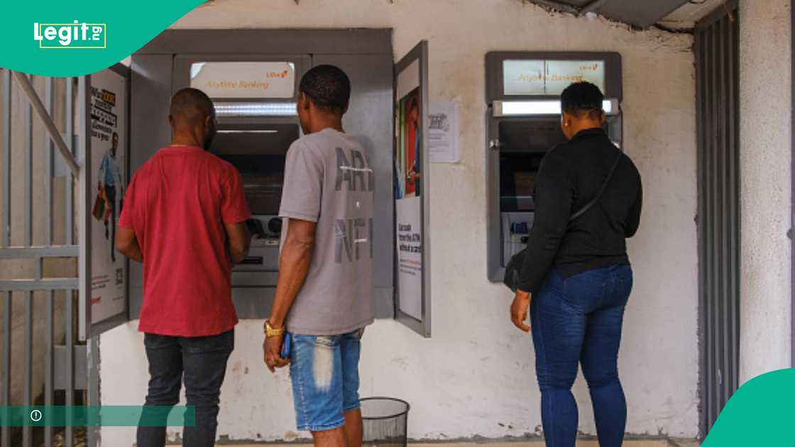 Heritage Bank Depositors call for help Heritage Bank Depositors call for help