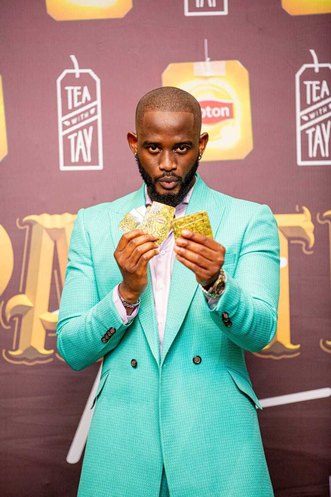 Lipton Celebrates TeawithTay Podcast, Confirms Partnership for Season 2 Lipton Celebrates TeawithTay Podcast, Confirms Partnership for Season 2