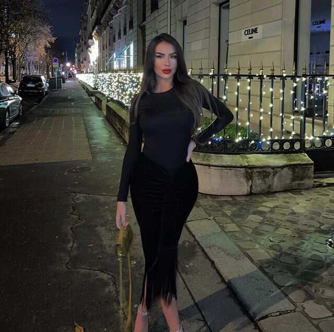 Qui est la Femme de Benjamin Mendy? Tout savoir sur son épouse Qui est la Femme de Benjamin Mendy? Tout savoir sur son épouse
