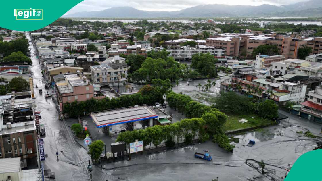 Typhoon Ragasa kills 14 in Taiwan and injures 18 as floods devastate Hualien County. Typhoon Ragasa kills 14 in Taiwan and injures 18 as floods devastate Hualien County.