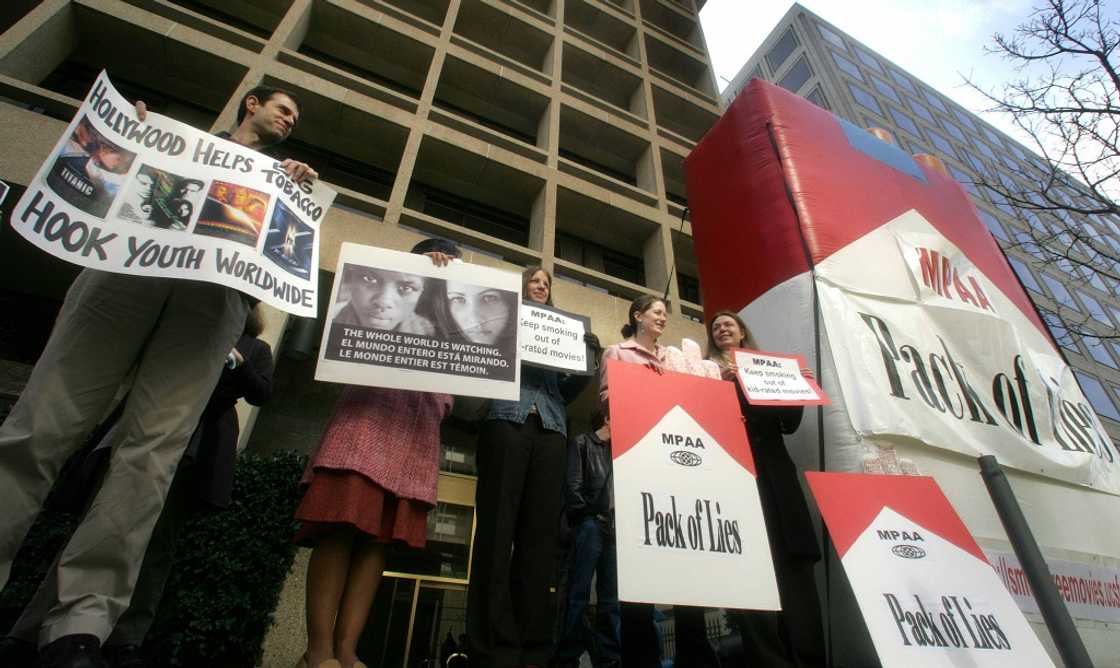 Climate lawsuits seek to repeat the success of a legal campaign that curbed smoking in the United States and held tobacco companies liable Climate lawsuits seek to repeat the success of a legal campaign that curbed smoking in the United States and held tobacco companies liable