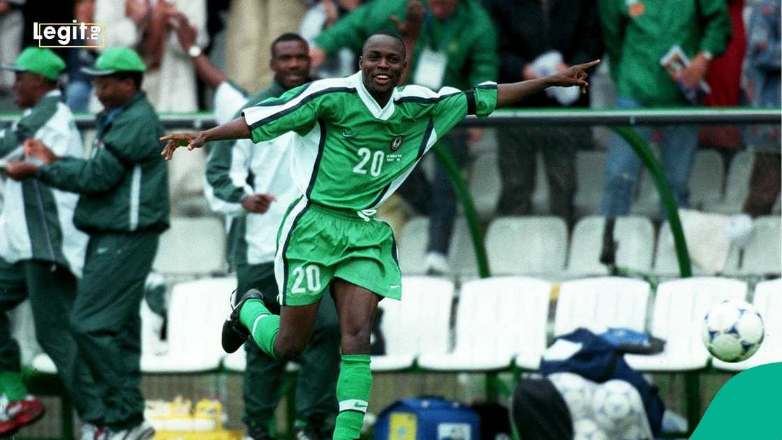 Victor Ikpeba, 1998 FIFA World Cup, Spain, Nigeria, Nantes, France. Victor Ikpeba, 1998 FIFA World Cup, Spain, Nigeria, Nantes, France.