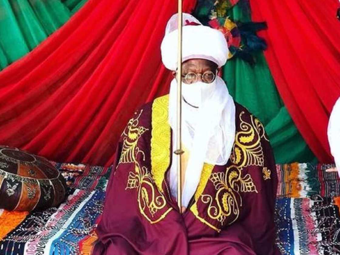 Gyara Kimtsi: An nada ministan Buhari, Lai Mohammed sarautar Kakakin Kebbi Gyara Kimtsi: An nada ministan Buhari, Lai Mohammed sarautar Kakakin Kebbi