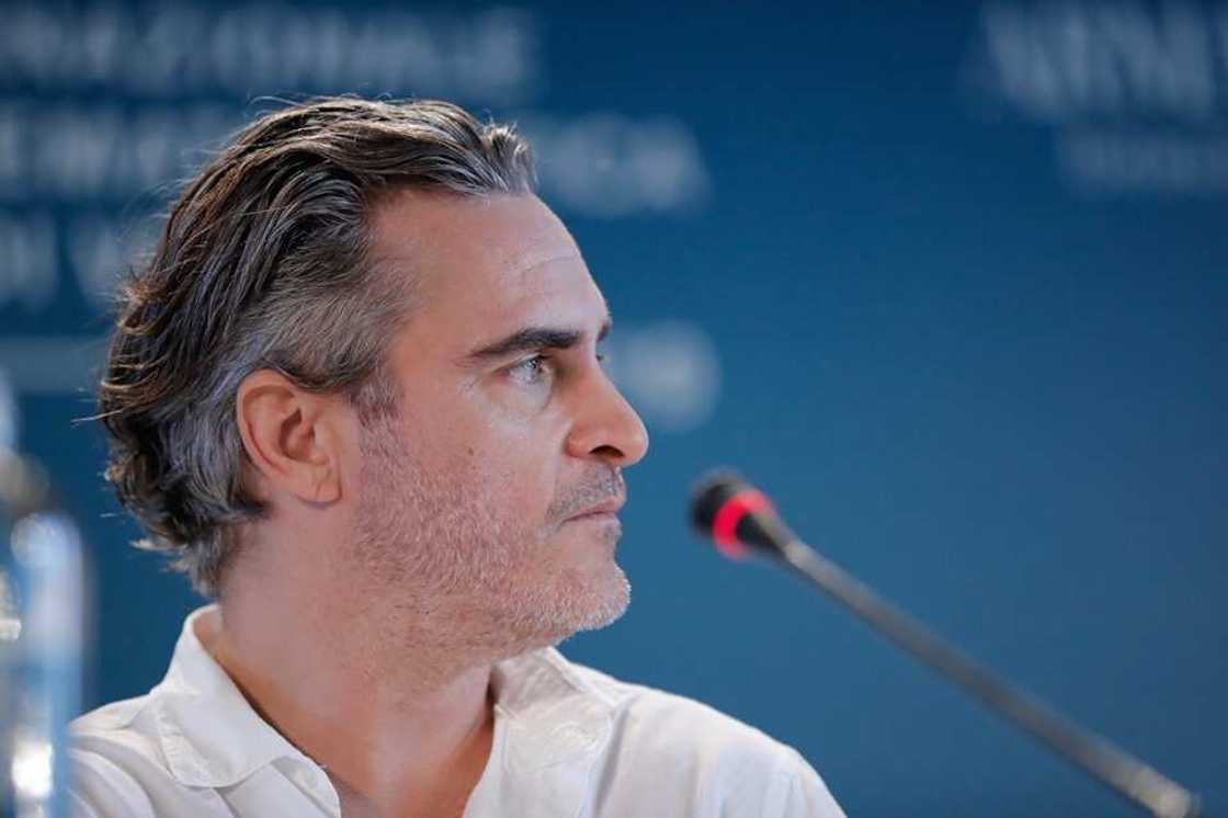 joaquin phoenix net worth joaquin phoenix net worth