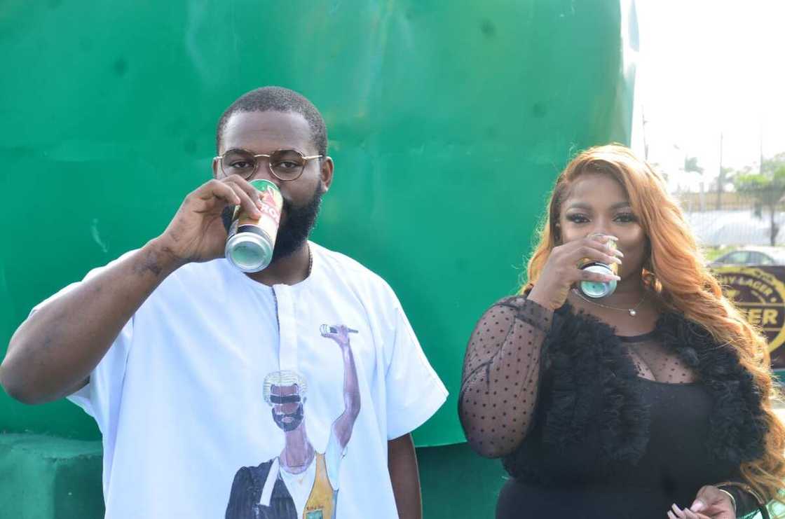 Trophy Celebrates Leading Beer Brand Position with Unveiling of Tallest Beer Bottle Trophy Celebrates Leading Beer Brand Position with Unveiling of Tallest Beer Bottle