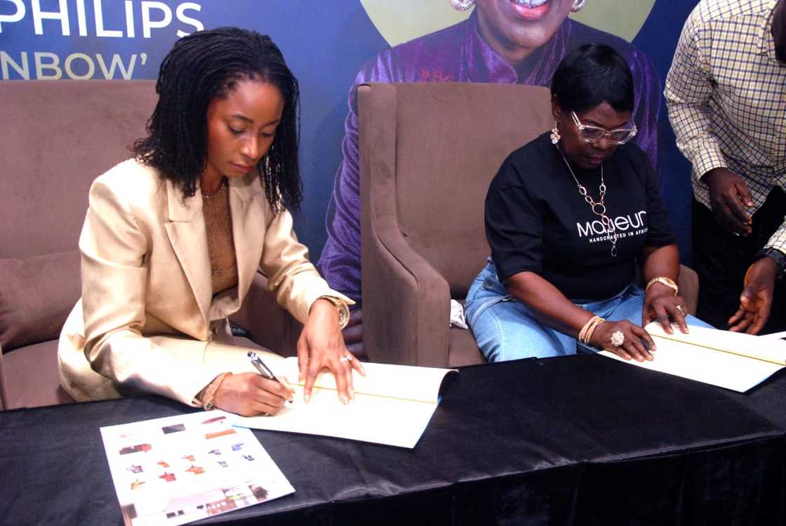 Majeurs Holdings Unveils Veteran Nollywood Actress ‘Iya Rainbow’ as Brand Ambassador Majeurs Holdings Unveils Veteran Nollywood Actress ‘Iya Rainbow’ as Brand Ambassador