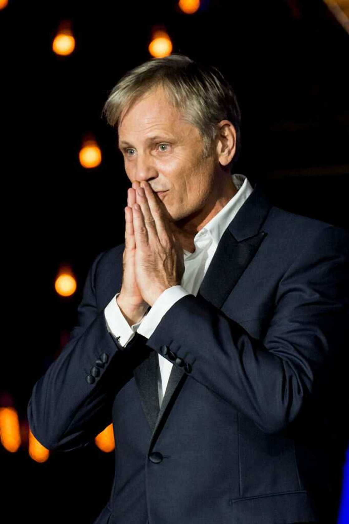 Viggo Mortensen reçoit le prix Donostia lors du 68e Festival international du film de Saint-Sébastien au Palais Kursaal le 24 septembre 2020 à Saint-Sébastien, en Espagne. (Photo de Juan Naharro Gimenez/WireImage) Viggo Mortensen reçoit le prix Donostia lors du 68e Festival international du film de Saint-Sébastien au Palais Kursaal le 24 septembre 2020 à Saint-Sébastien, en Espagne. (Photo de Juan Naharro Gimenez/WireImage)