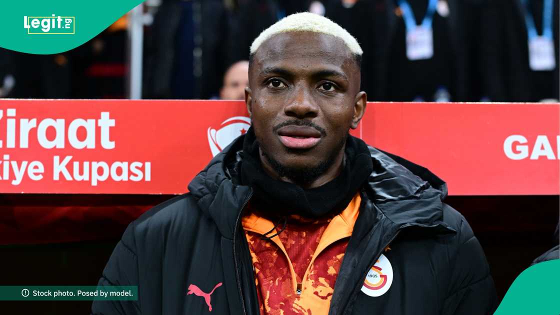 Victor Osimhen ya shiga jerin 'yan wasan Afrika mafi tsada har a wuri biyu Victor Osimhen ya shiga jerin 'yan wasan Afrika mafi tsada har a wuri biyu
