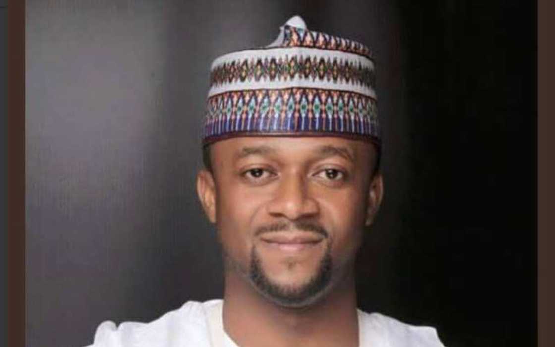 Abokin takara, Ahmed Buhari. Abokin takara, Ahmed Buhari.