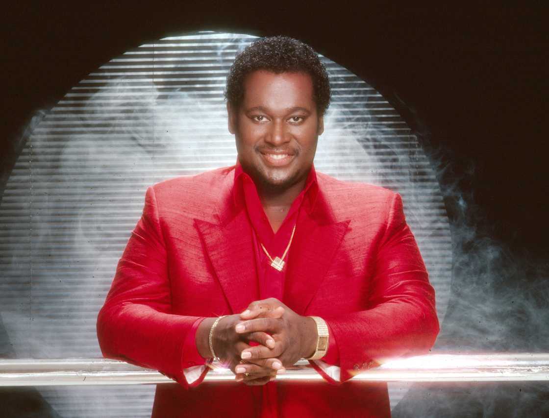 Singer Luther Vandross poses for a portrait in 1995 in Los Angeles, California Singer Luther Vandross poses for a portrait in 1995 in Los Angeles, California