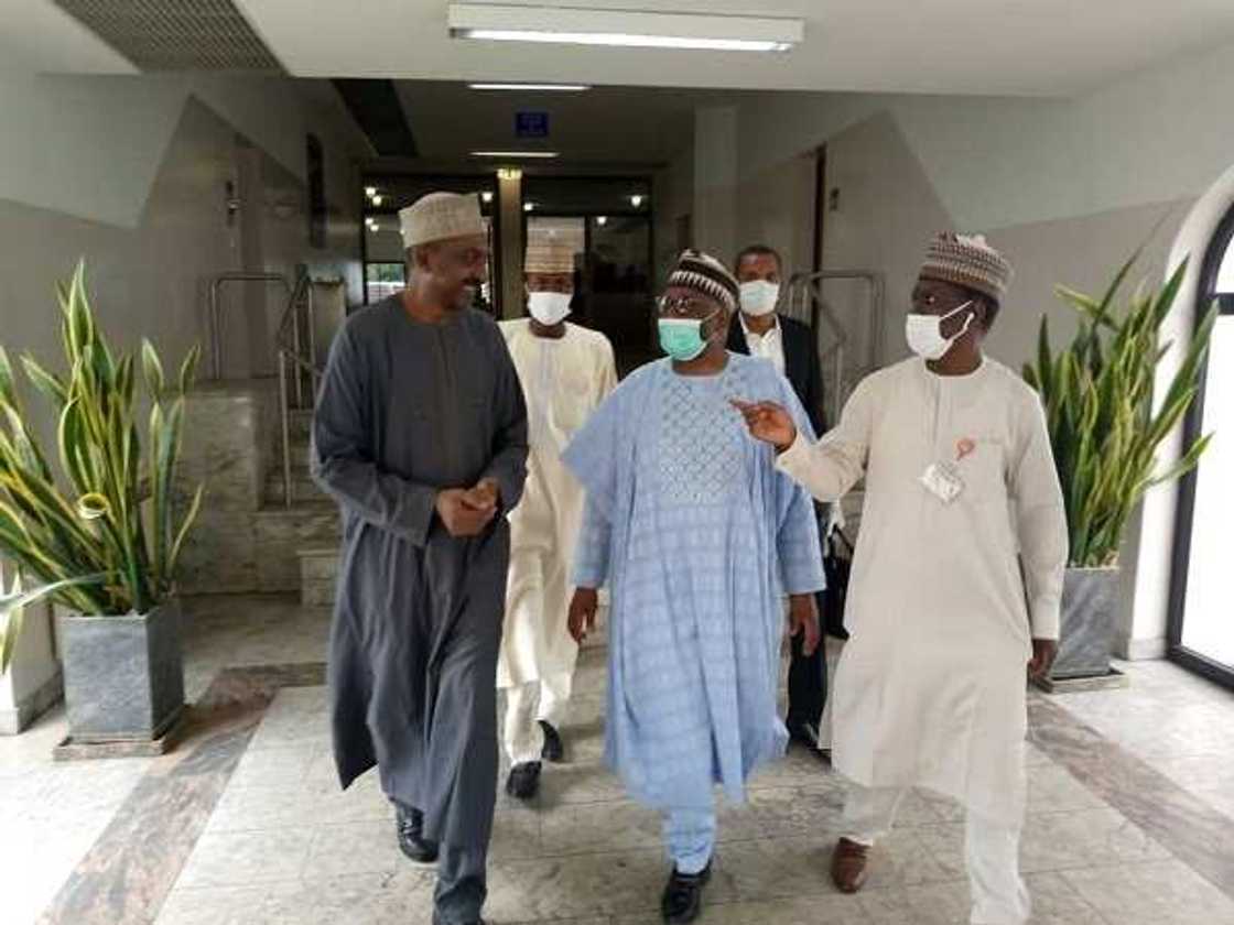 Yadda ta ke kayawa da Farfesa Ibrahim Gambari a fadar Shugaban kasa Yadda ta ke kayawa da Farfesa Ibrahim Gambari a fadar Shugaban kasa