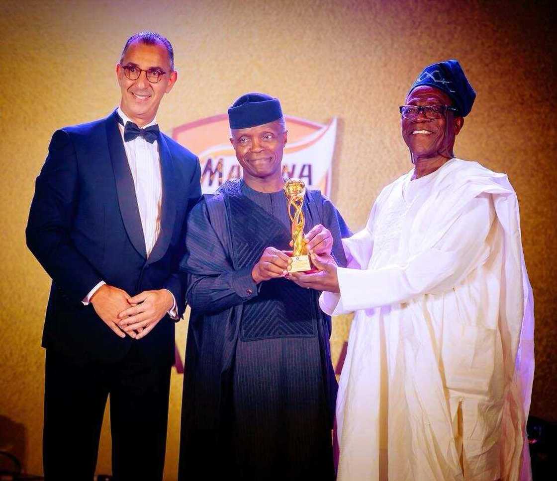 Alaku Ayiwulu Emerges 2022 Maltina Teacher of the Year Competition Alaku Ayiwulu Emerges 2022 Maltina Teacher of the Year Competition