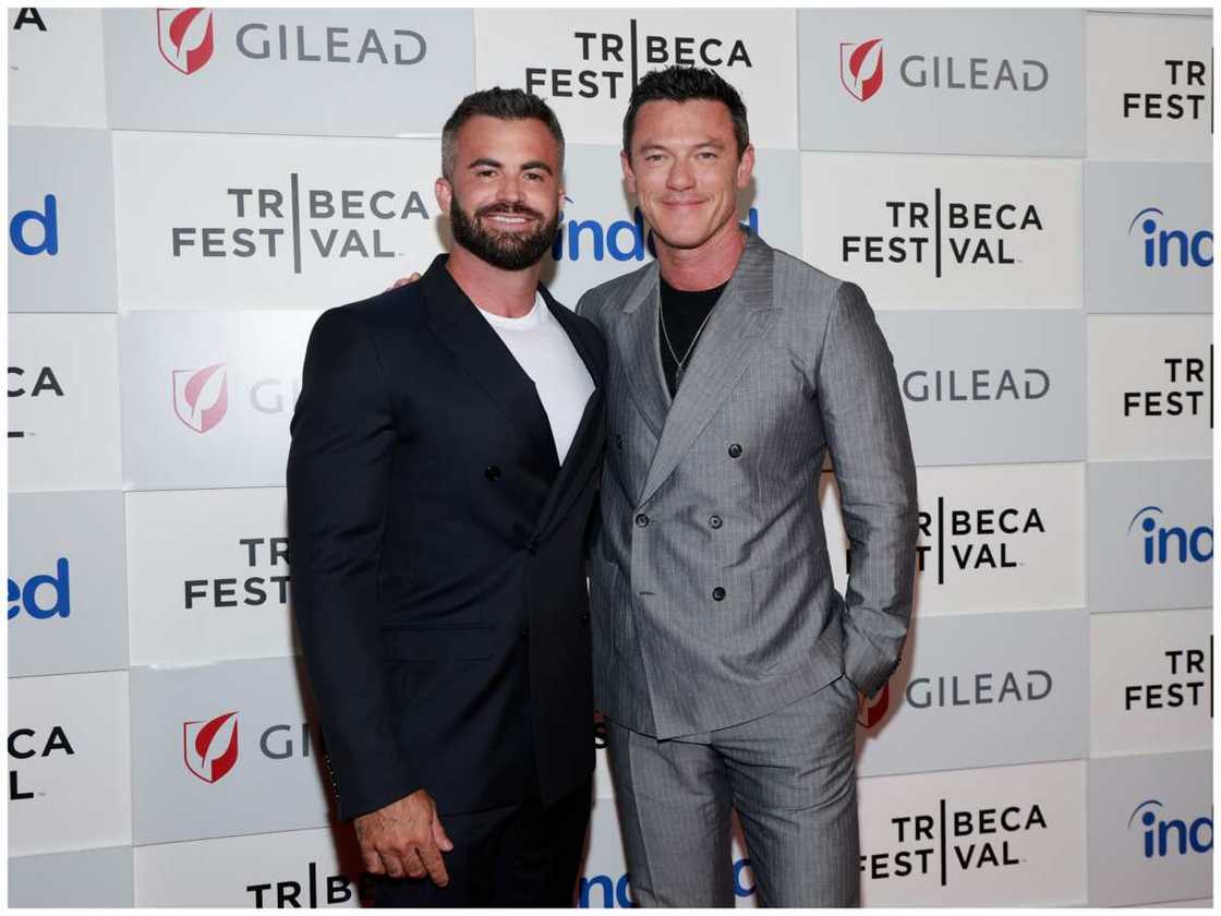 luke evans’ spouse luke evans’ spouse