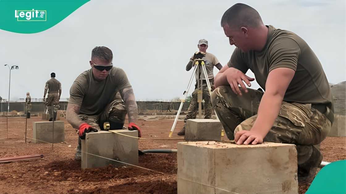 UK Army displays salary of bricklayers, plumbers and painters on official website
