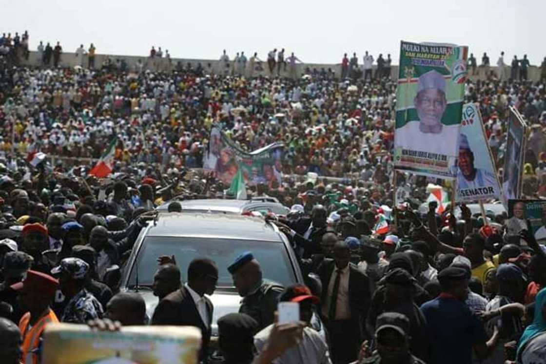 Zaben Shugaban kasa Zaben Shugaban kasa