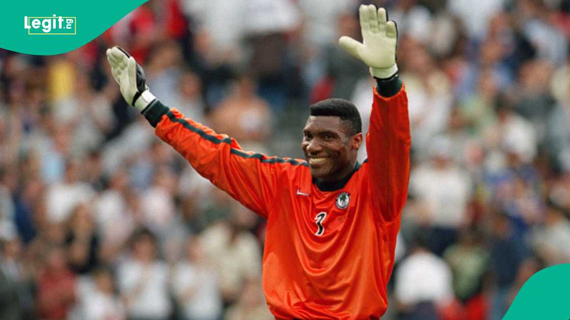Journalist shares his 2017 encounter with former Super Eagles, who recently passed Journalist shares his 2017 encounter with former Super Eagles, who recently passed