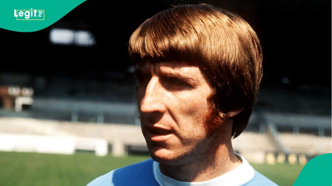 Wyn Davies, Manchester United, Premier League, Wales, Newcastle United, Manchester City Wyn Davies, Manchester United, Premier League, Wales, Newcastle United, Manchester City