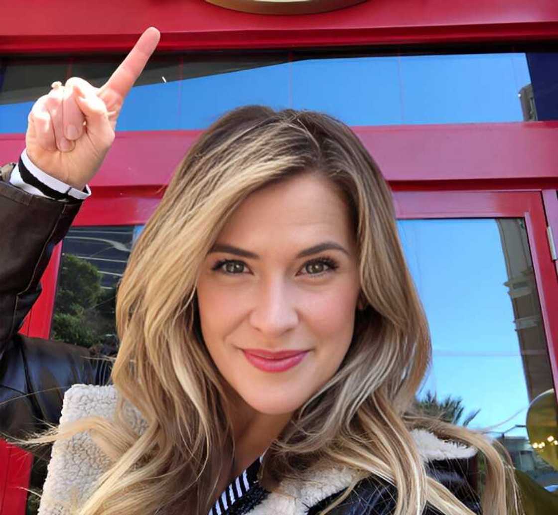 Kristy Swanson's age Kristy Swanson's age