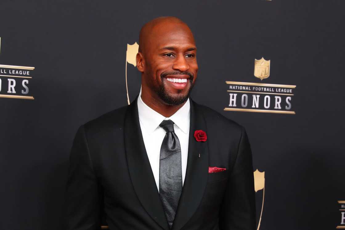 Vernon Davis at the Fox Theatre in Atlanta, GA.