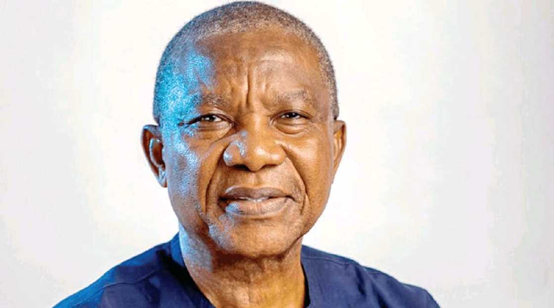 Dalilin da yasa na ke son zama magajin Buhari a 2023, inji Fitaccen masanin kimiyar magunguna Dalilin da yasa na ke son zama magajin Buhari a 2023, inji Fitaccen masanin kimiyar magunguna