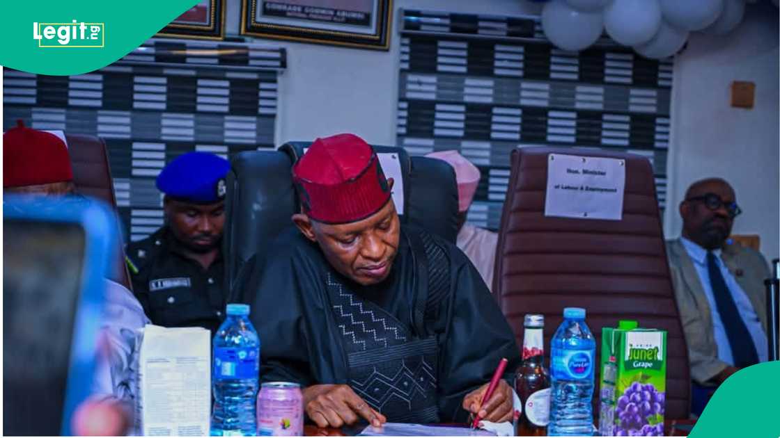 Gwamna Abba.