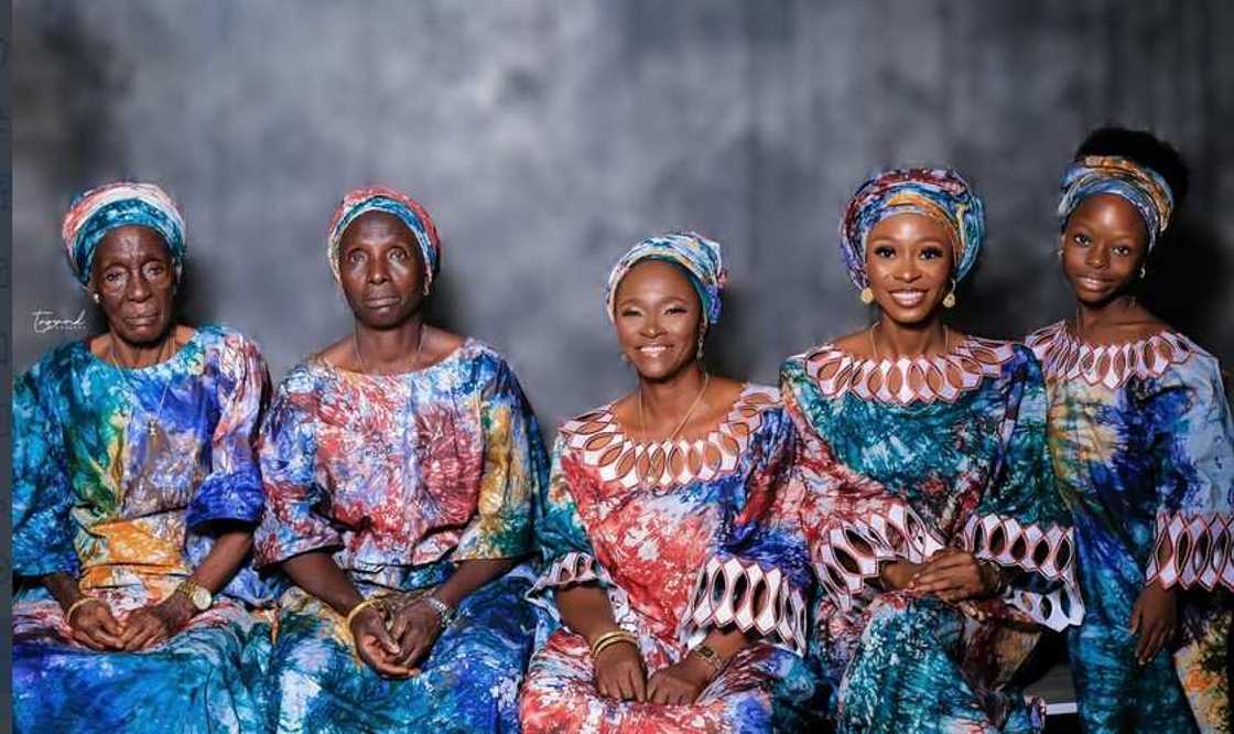 Photo of maternal lineage of a Nigerian family up to the 5th generation. Photo of maternal lineage of a Nigerian family up to the 5th generation.