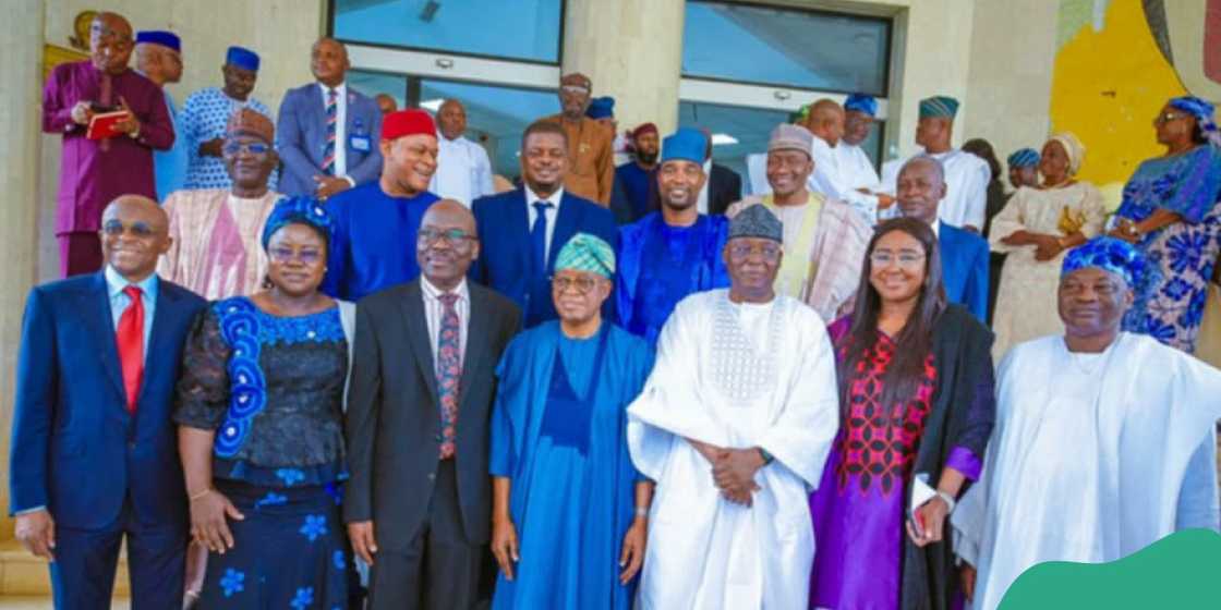 Oyetola charges new NPA governing board, management to cooperate, pursue positive reforms Oyetola charges new NPA governing board, management to cooperate, pursue positive reforms